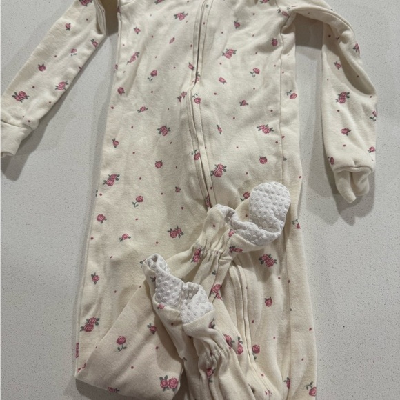 Adorable Pink and Cream Kids Pajama Set (5) Size 18 months - Picture 5 of 7